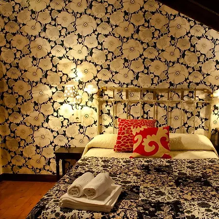 Santa Ana سوانثيس