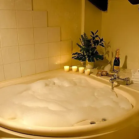Hotel Santa Ana 4*