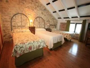 Santa Ana 4*