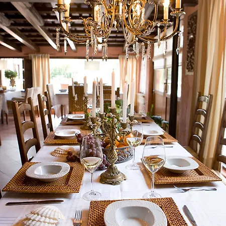 Hotel Santa Ana 4*